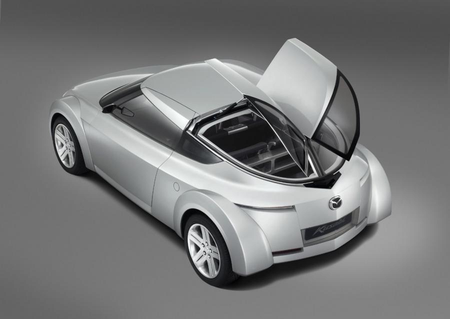  Mazda Kusabi 2003 года  (фото 9 из 12)